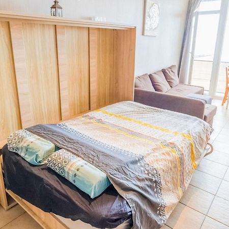 Contemporary Apartment In Oostende With Balcony 외부 사진