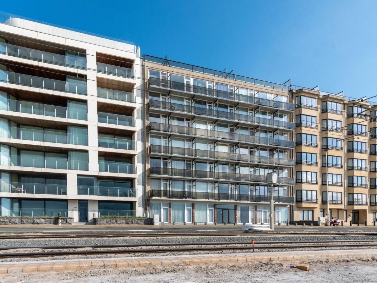 Contemporary Apartment In Oostende With Balcony 외부 사진