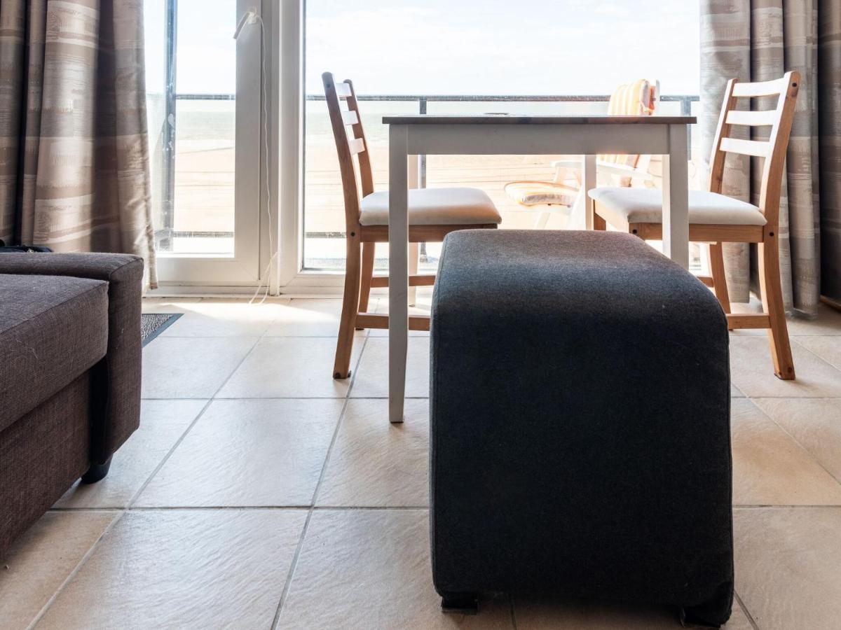 Contemporary Apartment In Oostende With Balcony 외부 사진