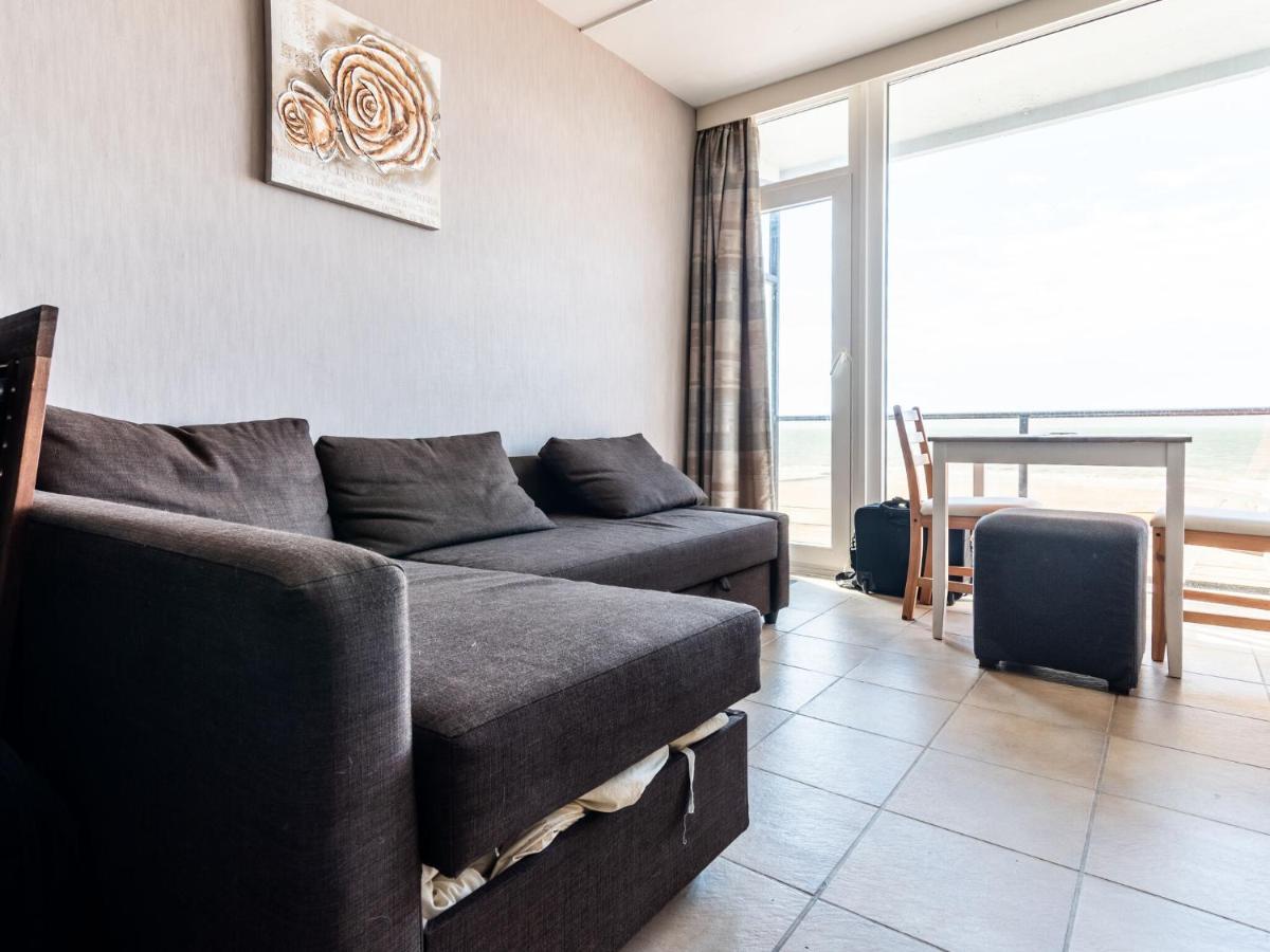 Contemporary Apartment In Oostende With Balcony 외부 사진