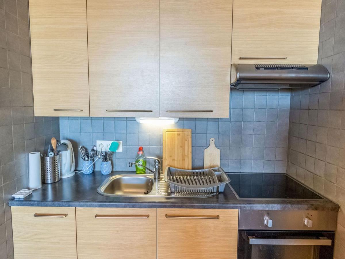 Contemporary Apartment In Oostende With Balcony 외부 사진