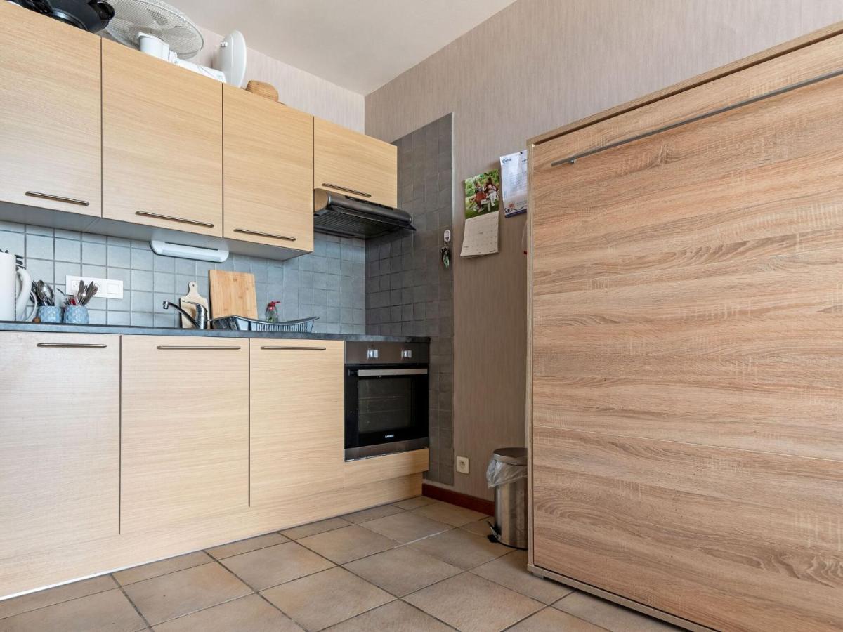 Contemporary Apartment In Oostende With Balcony 외부 사진