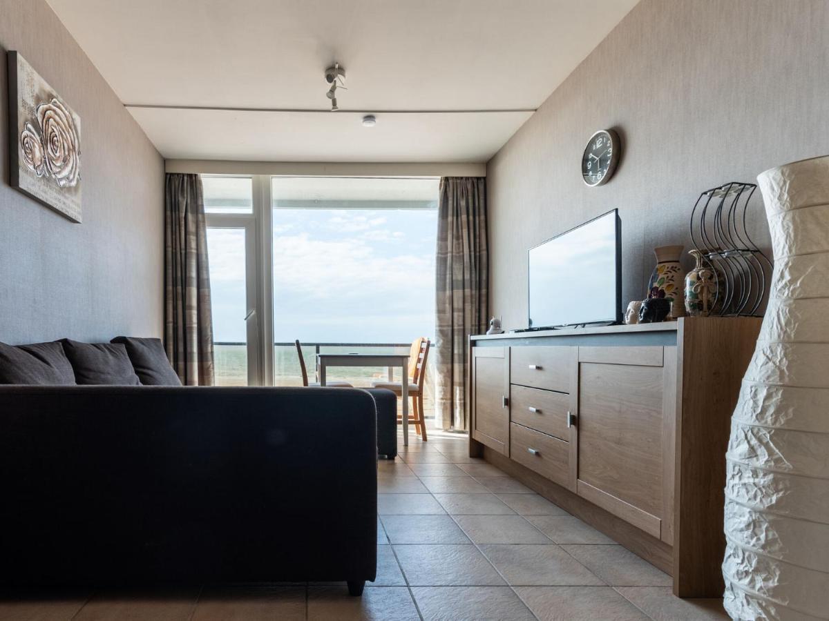Contemporary Apartment In Oostende With Balcony 외부 사진