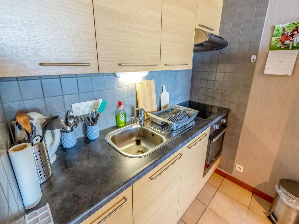 Contemporary Apartment In Oostende With Balcony 외부 사진